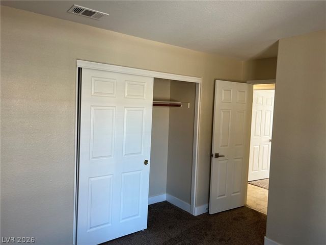 1316 Royal Creek Court, North Las Vegas, NV 89031