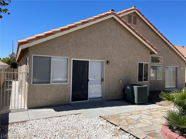 1316 Royal Creek Court, North Las Vegas, NV 89031
