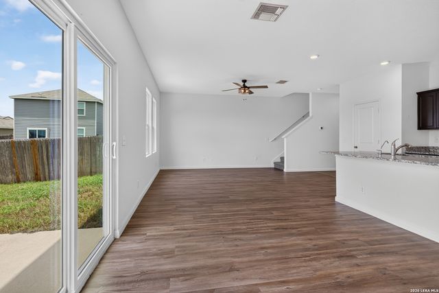 4911 MORNING GRAZE, St Hedwig, TX 78152