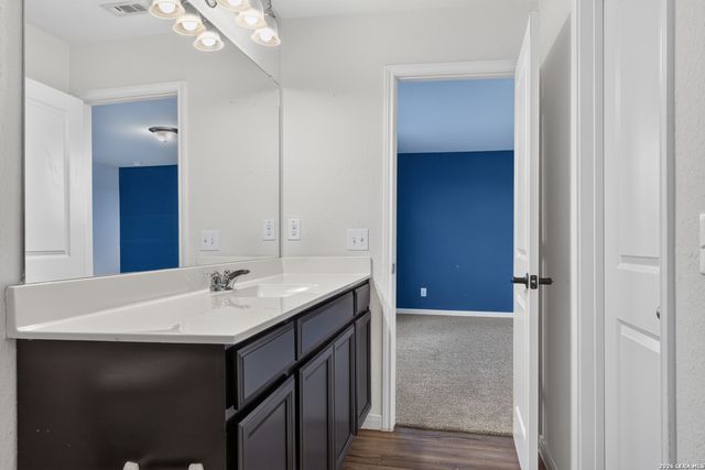 4911 MORNING GRAZE, St Hedwig, TX 78152