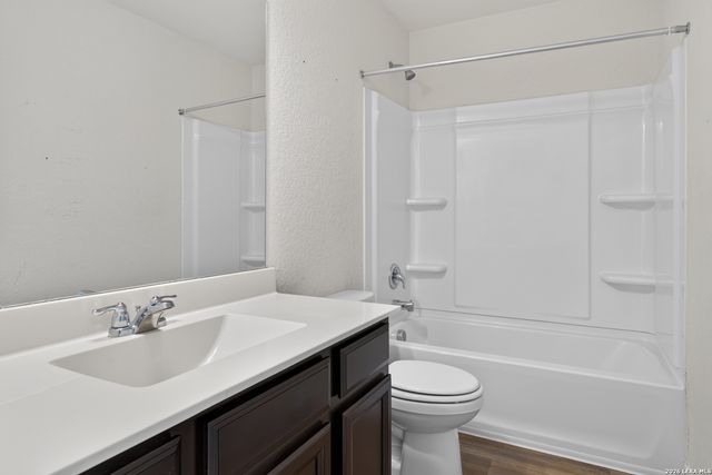 4911 MORNING GRAZE, St Hedwig, TX 78152