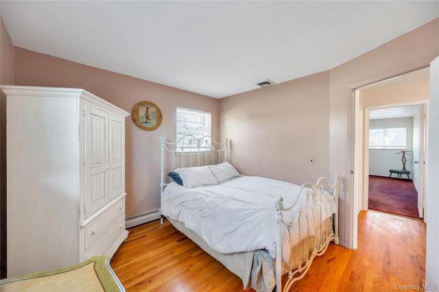 12 Sagebrush Lane, Kings Park, NY 11754