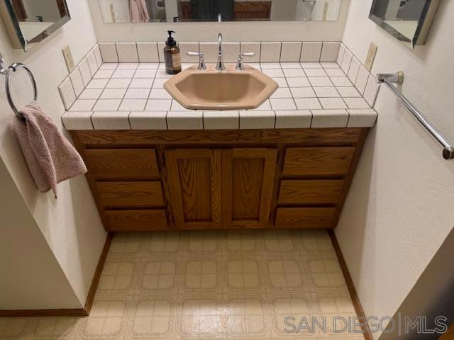 1639 Jewel Valley Rd, Boulevard, CA 91905