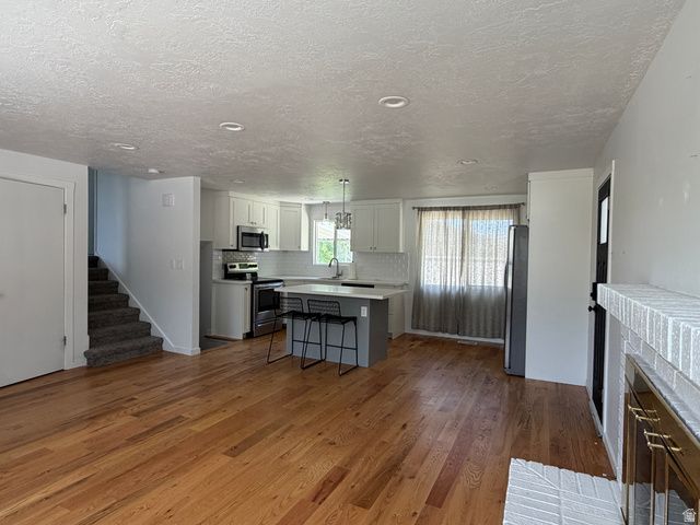375 E 10560 S, Sandy, UT 84070