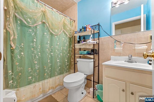 116 Oak Street, Jersey City, NJ 07304