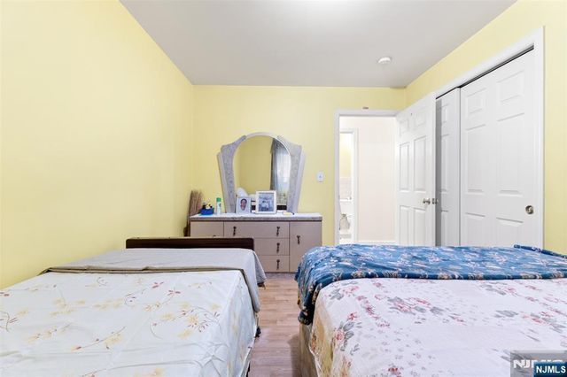 116 Oak Street, Jersey City, NJ 07304