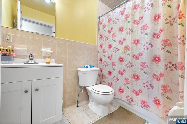 116 Oak Street, Jersey City, NJ 07304