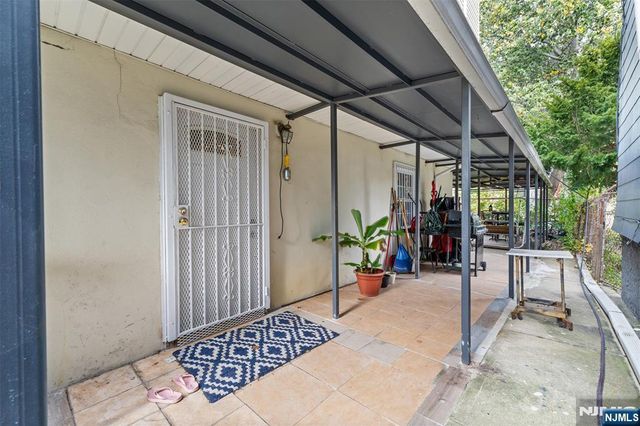 116 Oak Street, Jersey City, NJ 07304