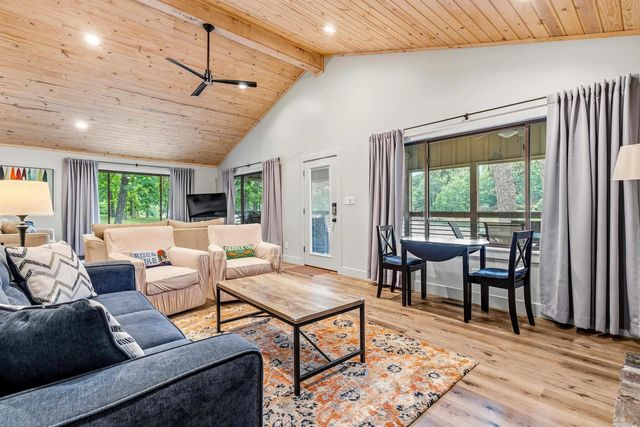 390 Kaufman Road, Hot Springs, AR 71913
