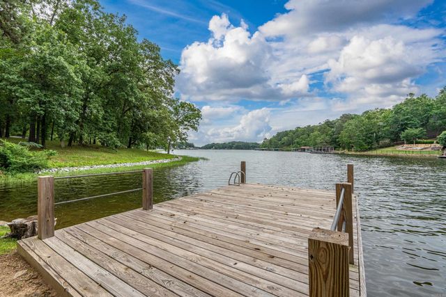390 Kaufman Road, Hot Springs, AR 71913