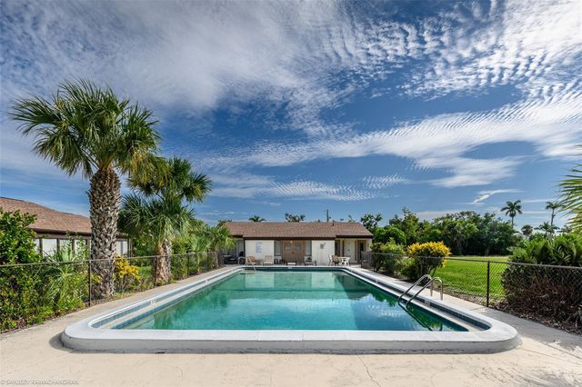 1001 W MARION AVENUE 9, Punta Gorda, FL 33950