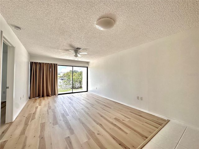 1001 W MARION AVENUE 9, Punta Gorda, FL 33950
