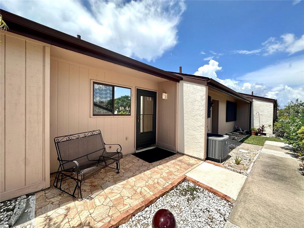 1001 W MARION AVENUE 9, Punta Gorda, FL 33950