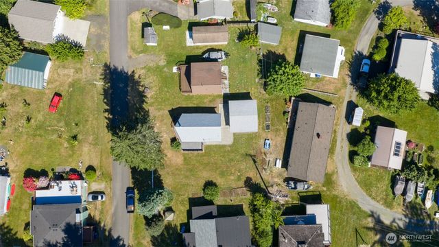 120 N Ayock Beach Drive, Lilliwaup, WA 98555
