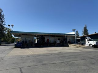 1686 SE N Street, Grants Pass, OR 97526