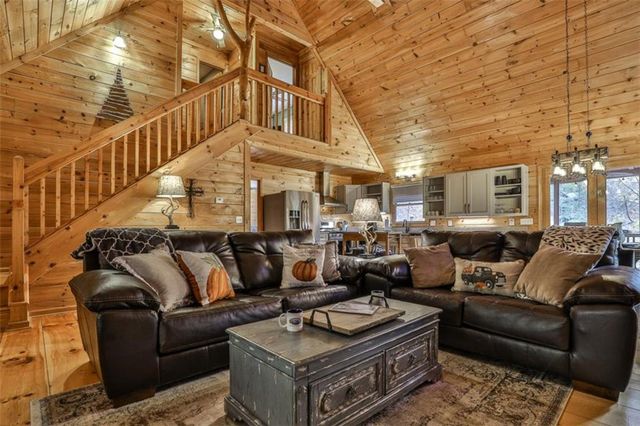 178 Novena Court, Ellijay, GA 30540