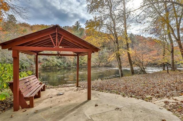 178 Novena Court, Ellijay, GA 30540