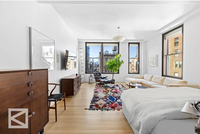32 W 18th St Apt 11B, New York City, NY 10011