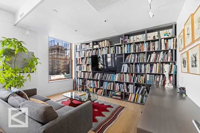 32 W 18th St Apt 11B, New York City, NY 10011