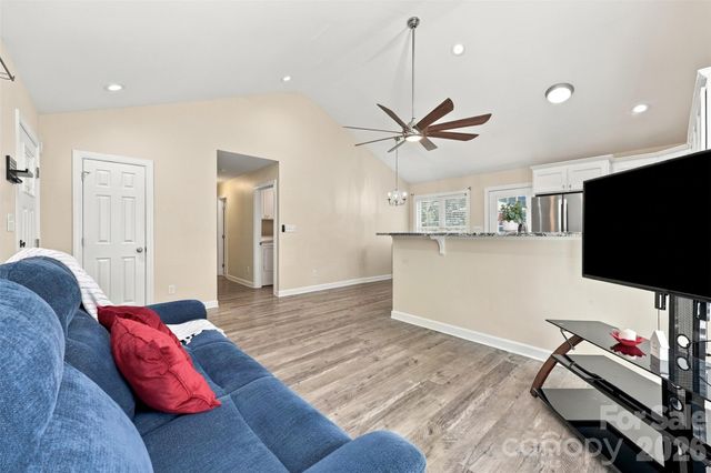 1218 Calhoun Street, Rock Hill, SC 29732