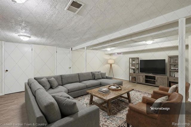 17360 Redwood Avenue, Southfield, MI 48076