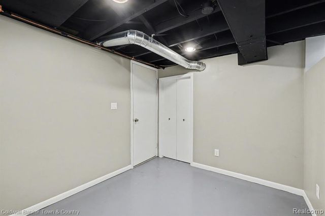 17360 Redwood Avenue, Southfield, MI 48076