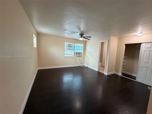 518 NW 10th St 2, Hallandale Beach, FL 33009