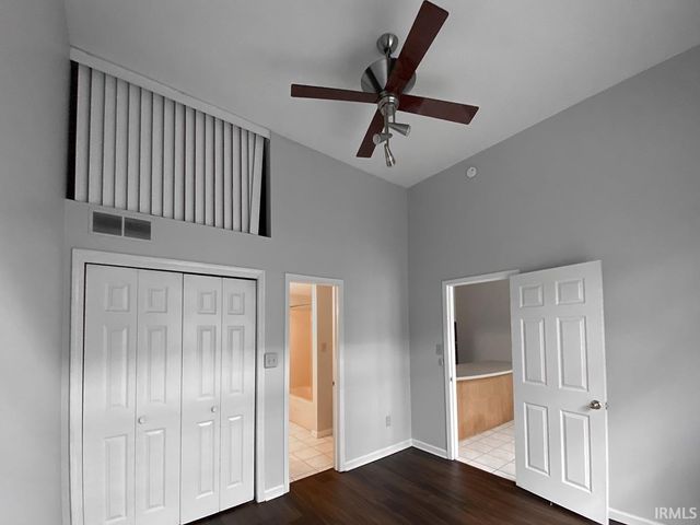 111 E 6th St Apt D, Bloomington, IN 47408