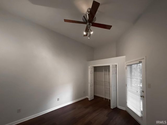 111 E 6th St Apt D, Bloomington, IN 47408