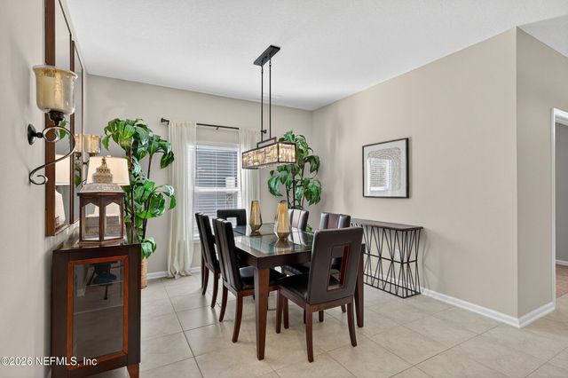 688 SYCAMORE Way, Orange Park, FL 32073