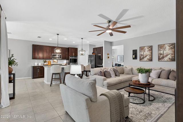 688 SYCAMORE Way, Orange Park, FL 32073