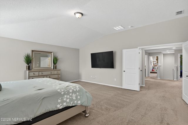 688 SYCAMORE Way, Orange Park, FL 32073