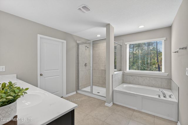 688 SYCAMORE Way, Orange Park, FL 32073