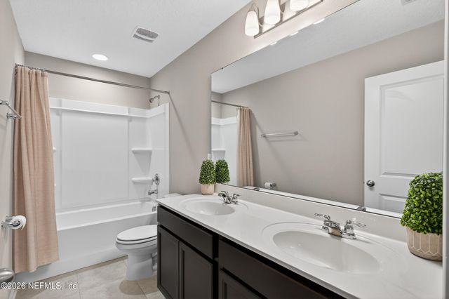 688 SYCAMORE Way, Orange Park, FL 32073