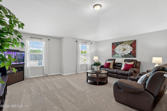 688 SYCAMORE Way, Orange Park, FL 32073