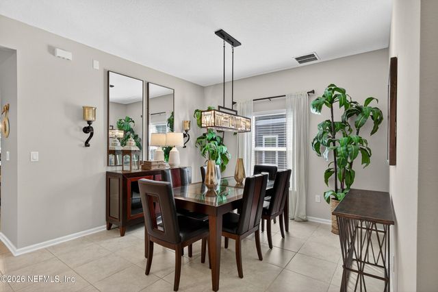 688 SYCAMORE Way, Orange Park, FL 32073