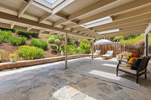 11911 Lomica, San Diego, CA 92128