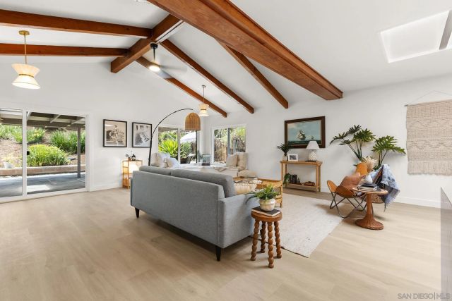 11911 Lomica, San Diego, CA 92128