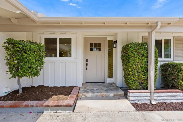 11911 Lomica, San Diego, CA 92128