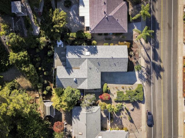 11911 Lomica, San Diego, CA 92128