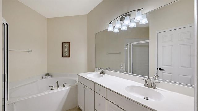 4509 STREAMSIDE COURT 1901, Sarasota, FL 34238
