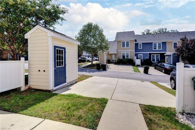 4310 Candace LN, Williamsburg, VA 23188