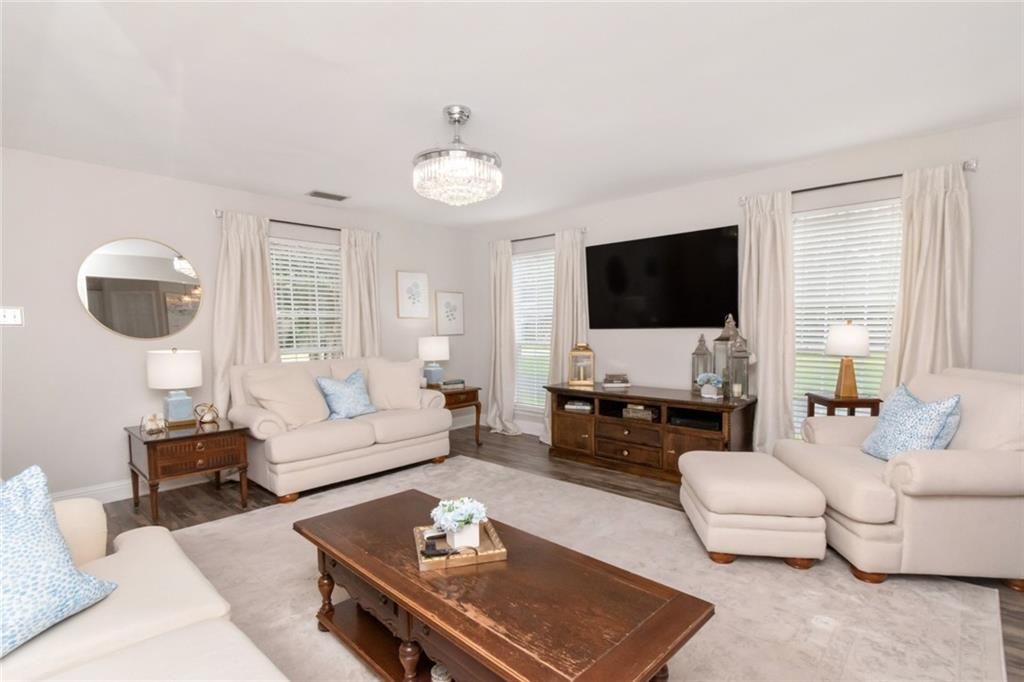 1110 Mcneil Avenue, Mobile, AL 36609 — photo 5