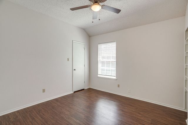 1204 Dogwood Drive, Benbrook, TX 76126