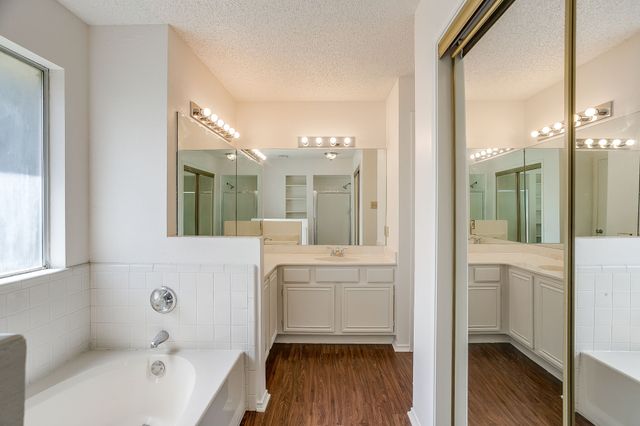 1204 Dogwood Drive, Benbrook, TX 76126