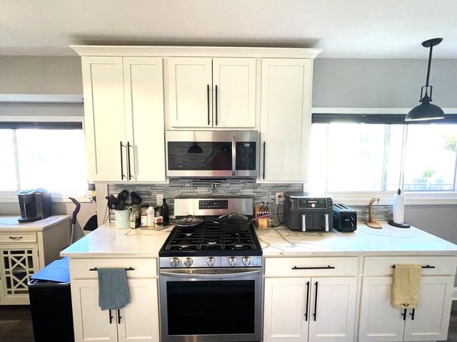 1301 E Seeley STREET, Milwaukee, WI 53207