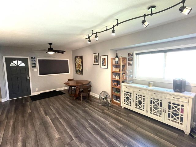 1301 E Seeley STREET, Milwaukee, WI 53207