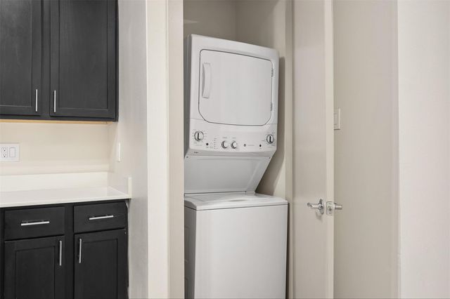 4509 Mount Vernon Street 7, Houston, TX 77006