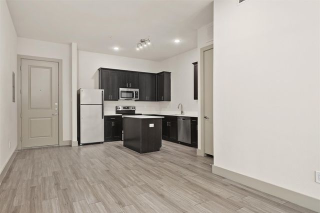 4509 Mount Vernon Street 7, Houston, TX 77006