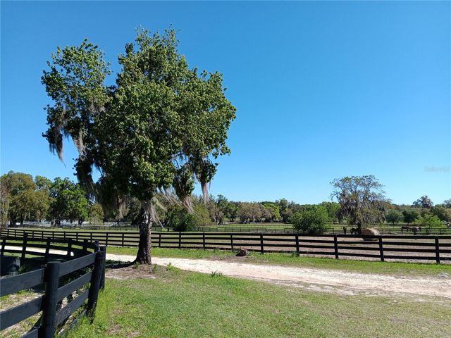 2630 NW 140TH STREET, Citra, FL 32113